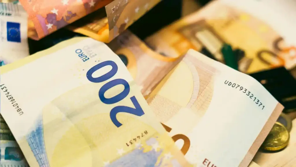 Trinkgeld in Indien: Der ehrliche Guide für Reisende – Wie viel, wann und warum
